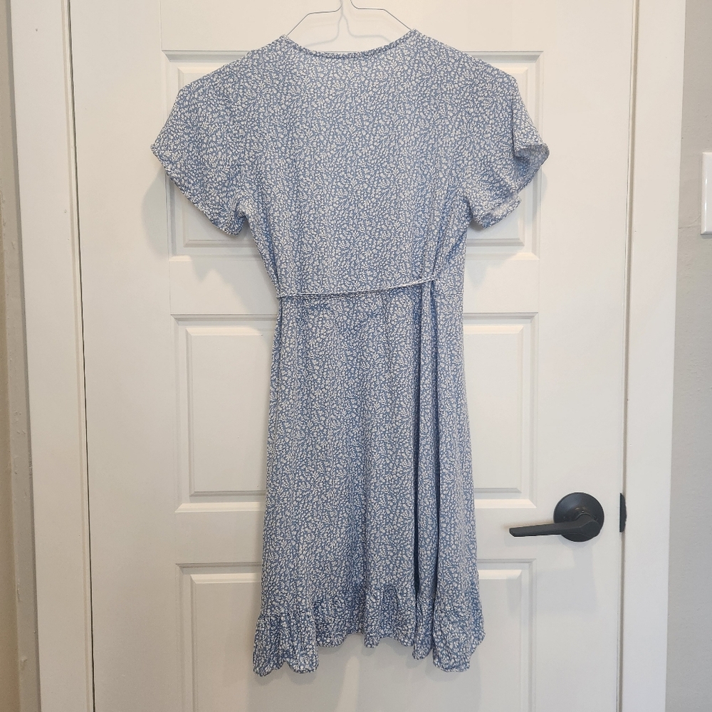 Sz S MNG by Mango Floral Wrap Dress in Light Blue - Picture 6 of 6